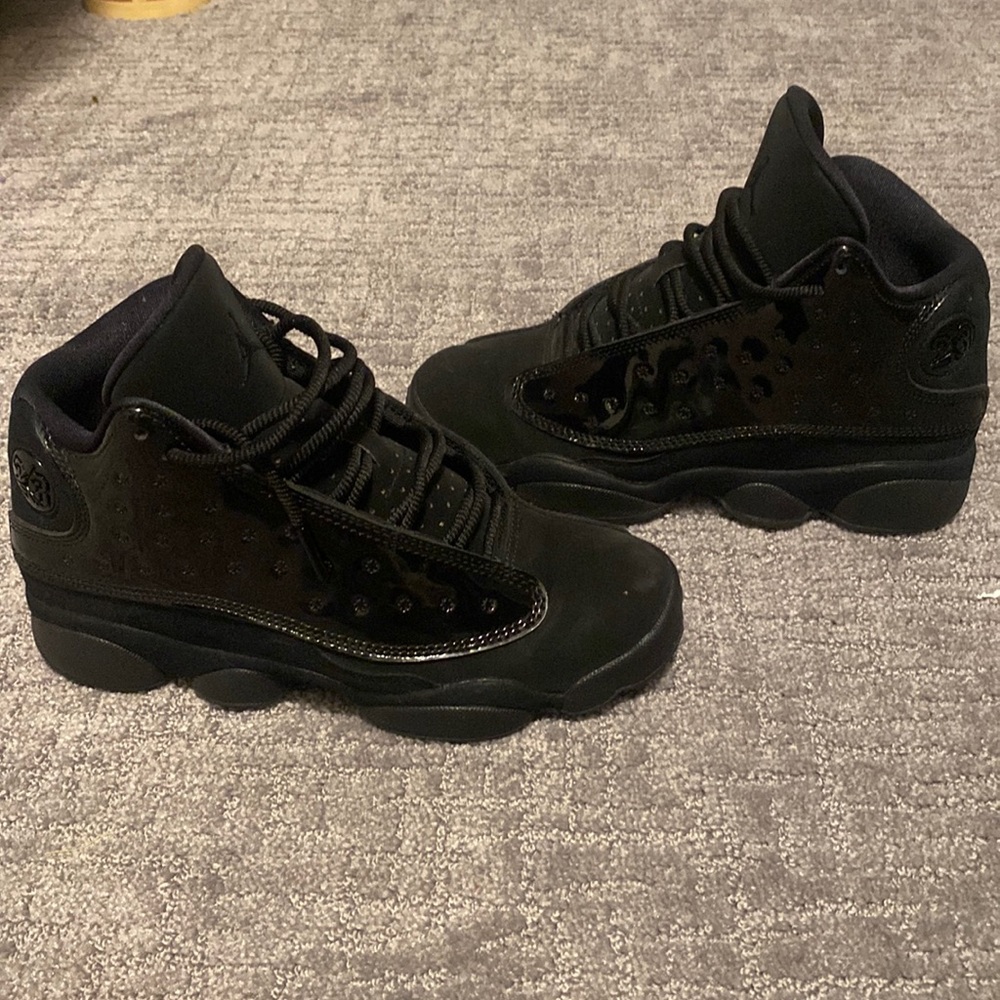 Jordan 13s size 4.5Y